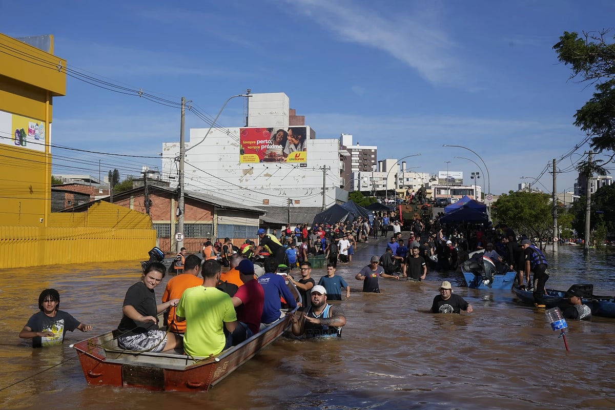 AP : Brazil flood situation |