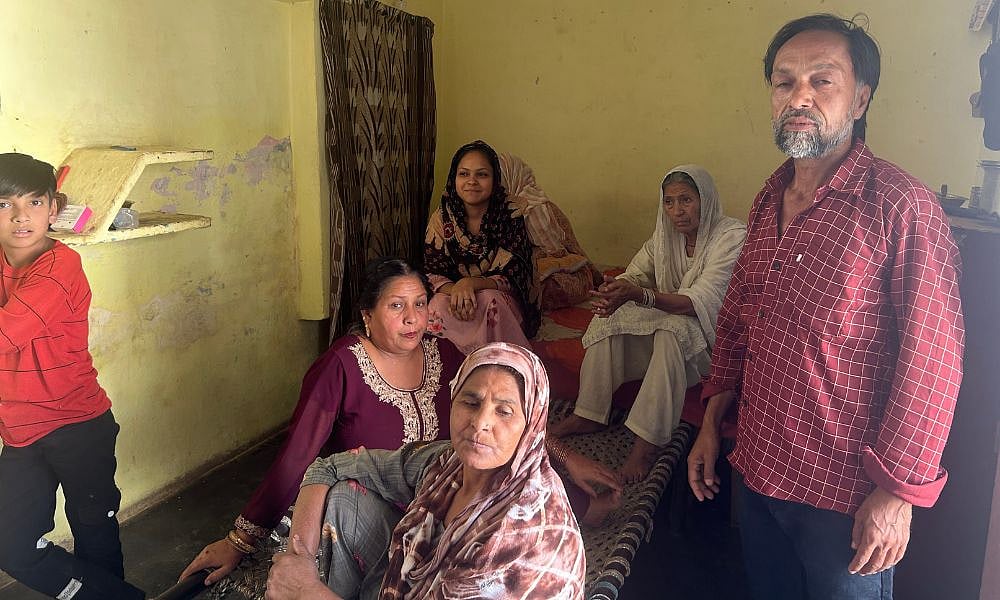 Mohammad Arif and his family in Sahaswan are struggling to make ends meet - Zaina Azhar Sayeda for Outlook