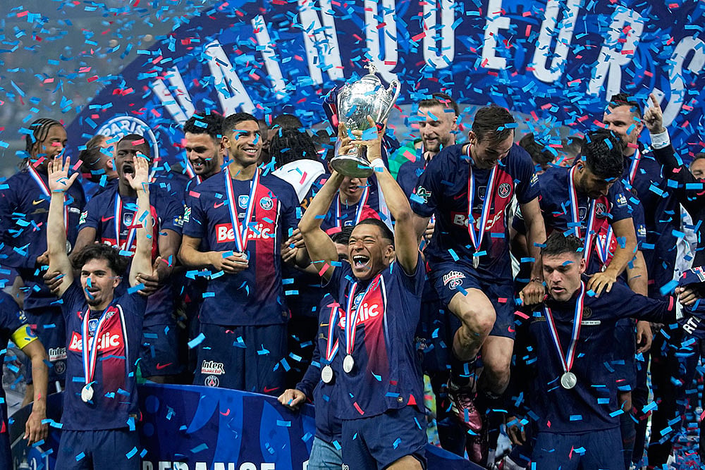 Photo: AP/Michel Euler : French Cup 
