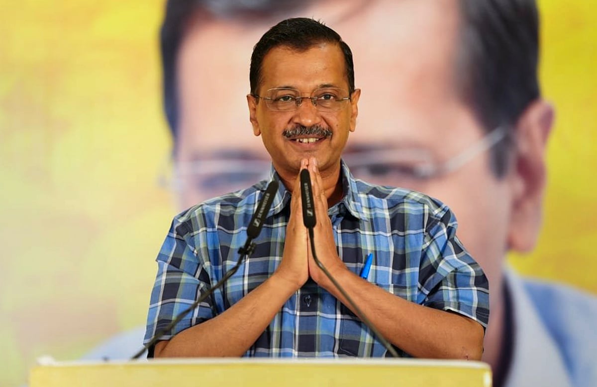 PTI : BJP leader Vijay Goel on Saturday sent an ambulance to take Delhi Chief Minister Arvind Kejriwal to hospital for medical tests |