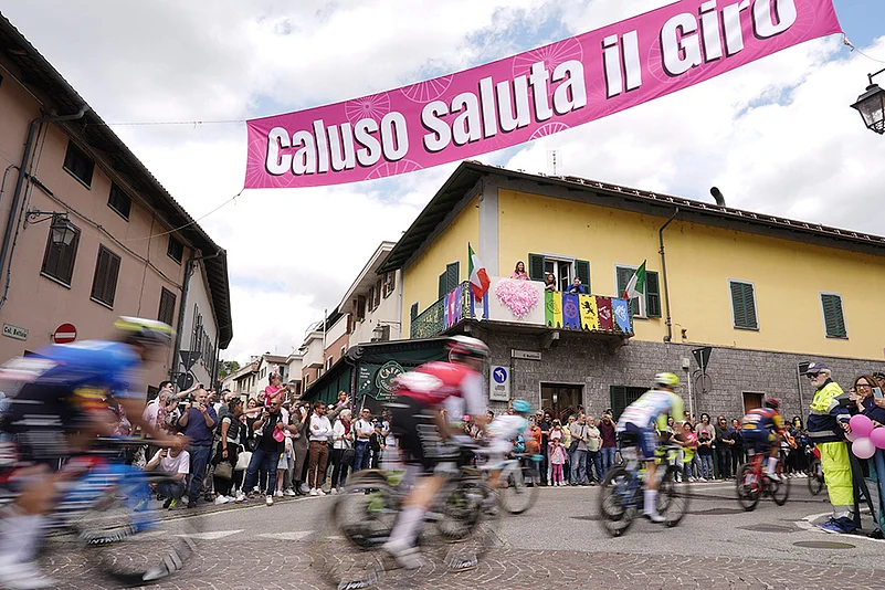 Giro DItalia 2024, Day 2_Photo_10