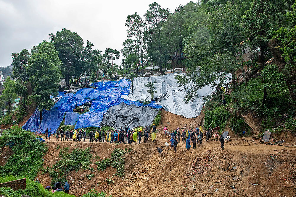 | Photo: AP/Isaac Zoramsanga : Stone quarry collapse in Mizoram