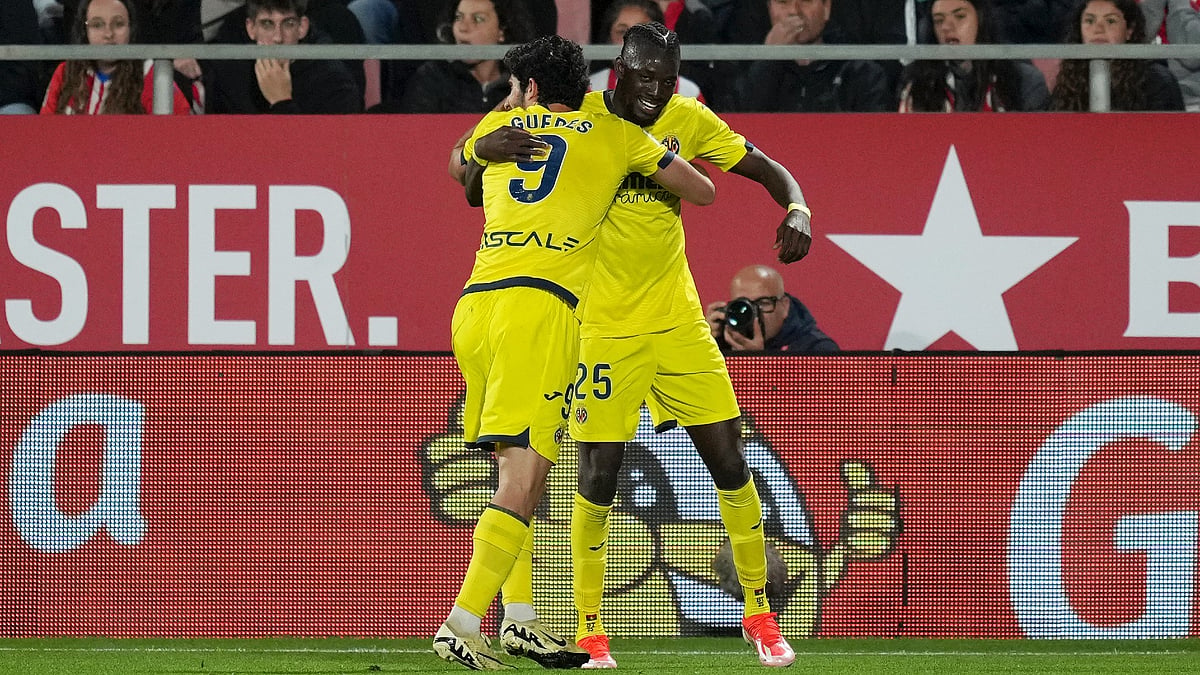 Bertrand Traore celebrates his winner - null