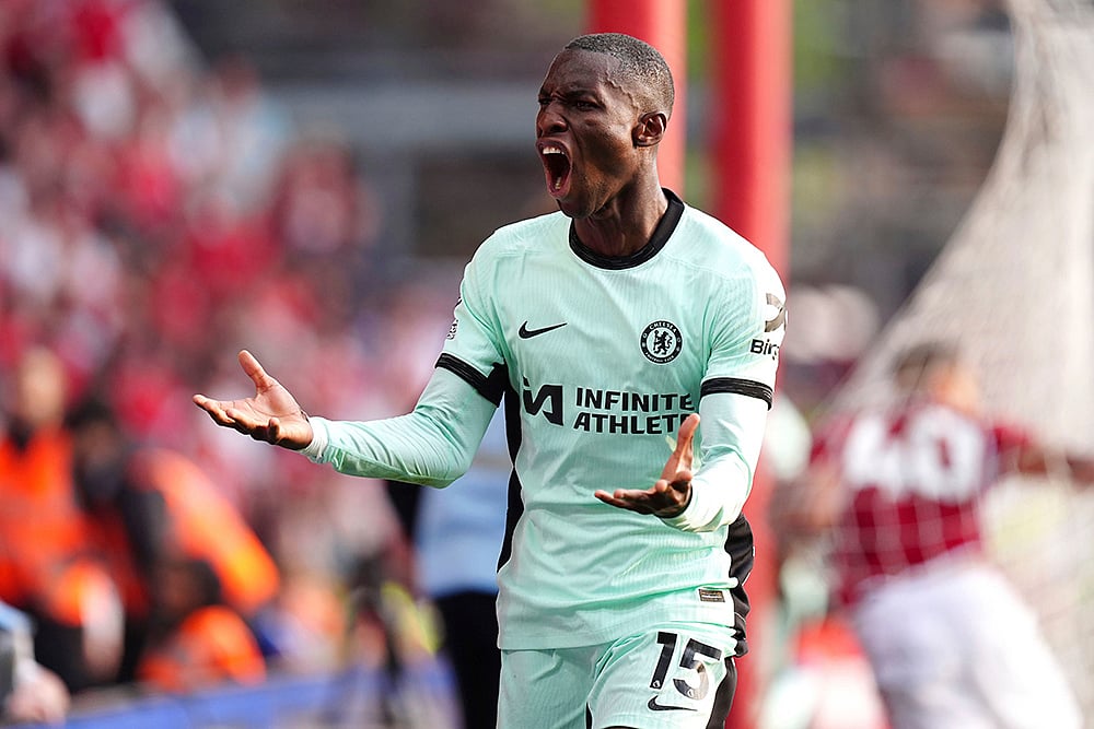 EPL soccer Nottingham vs Chelsea_photo_2