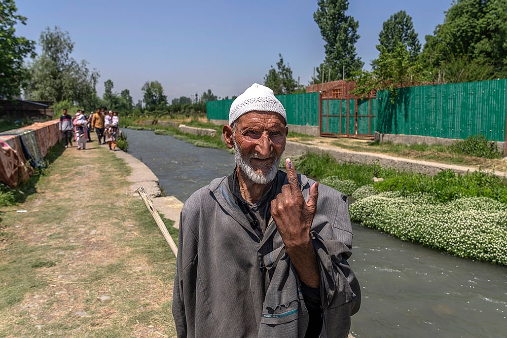 India General Elections 2024 Phase 6 Voting in Kashmir_2