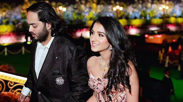 Instagram : Anant Ambani-Radhika Merchant Pre-Wedding