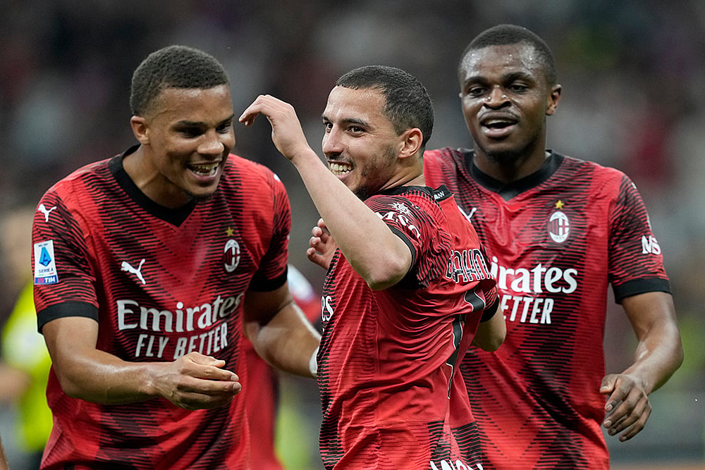 Serie A soccer AC Milan vs Cagliari_photo_7