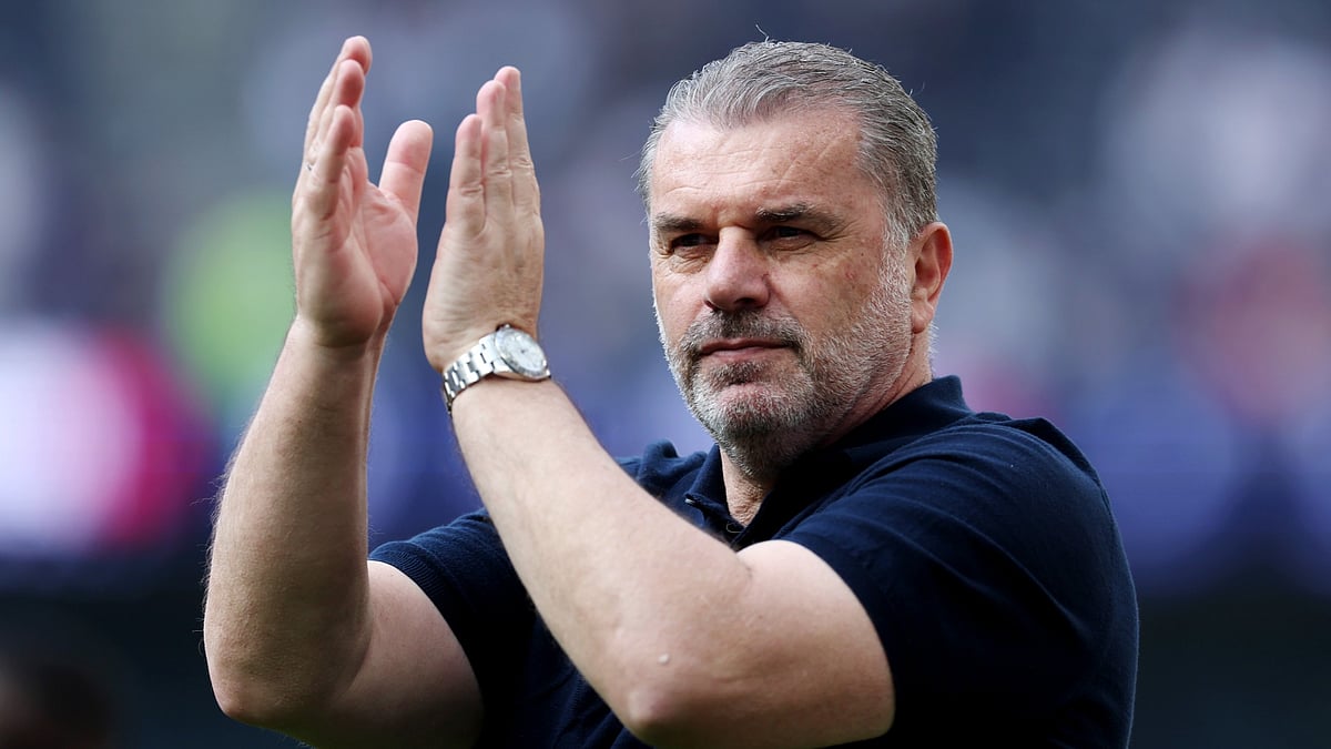 Tottenham manager Ange Postecoglou. - null