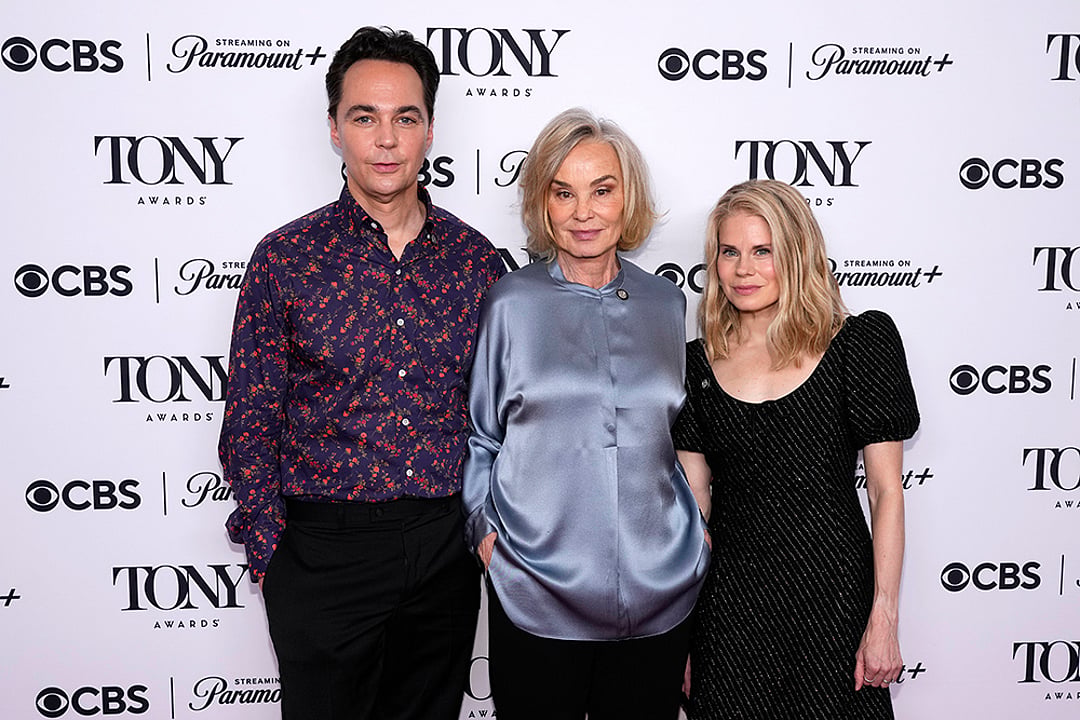 Jim Parsons, Jessica Lange & Celia Keenan-Bolger