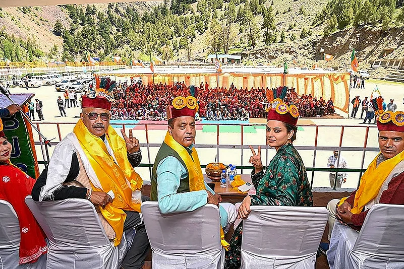 Jairam Thakur with Kangna Ranut