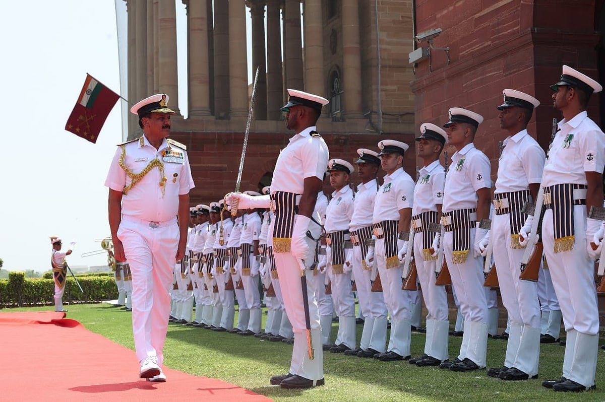 X/@indiannavy : Admiral Dinesh Kumar Tripathi 
