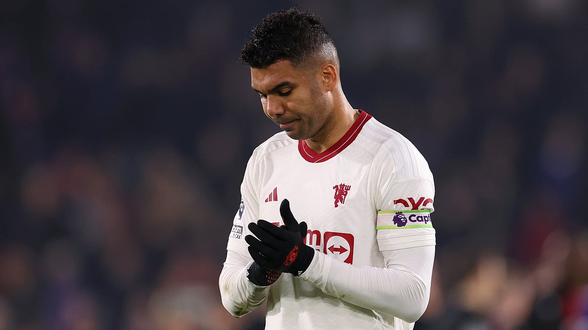 Casemiro endured a torrid time at Selhurst Park. - null