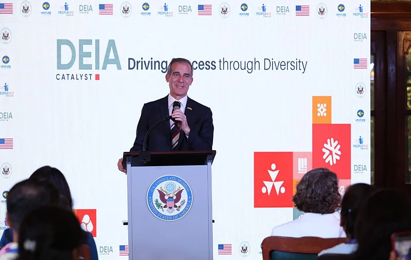 X/@USAmbIndia