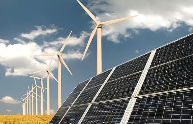 File Photo : Solar energy has been a key contributor, with capacity expanding significantly due to government-led initiatives such as the National Solar Mission, production-linked incentives (PLI) for solar manufacturing, and the development of large solar parks.

