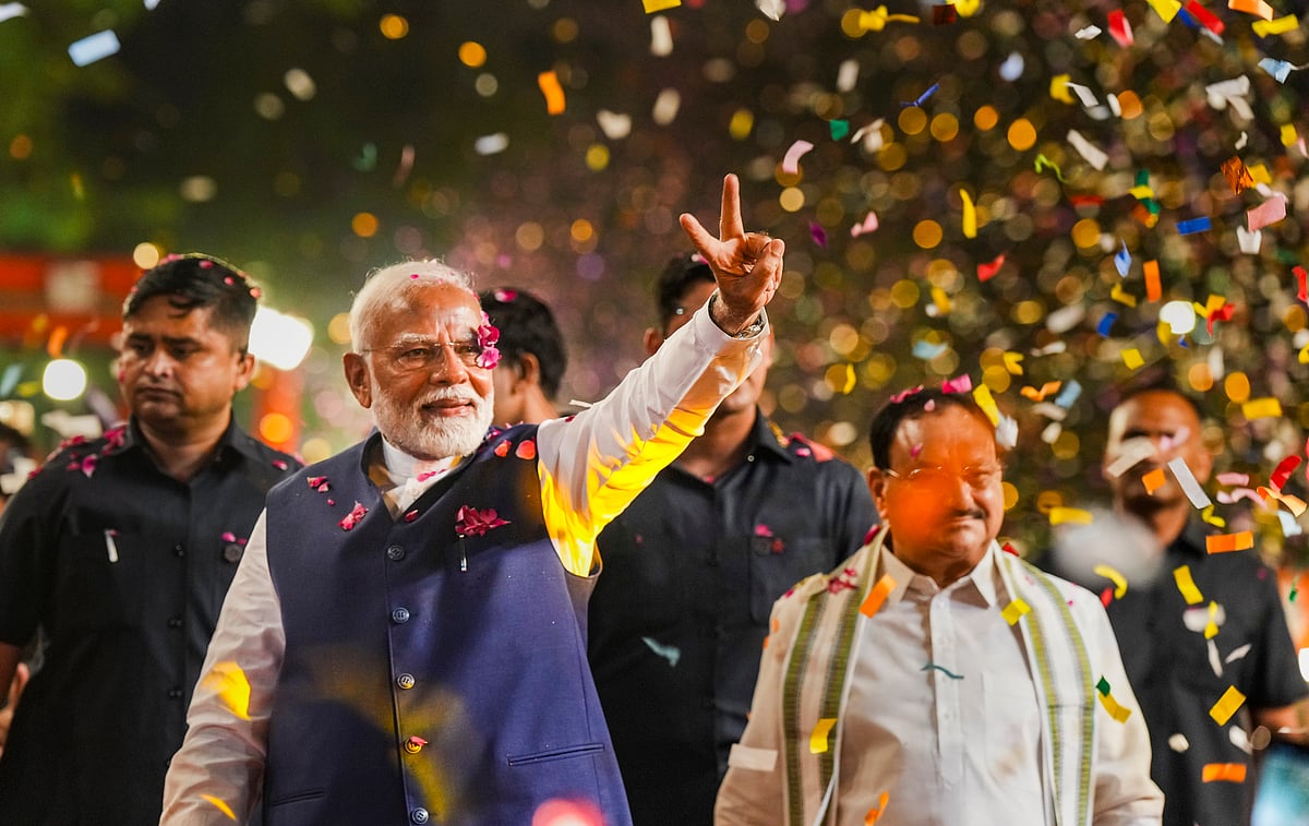 PTI : India to invite prominent leaders of its neighbours to the swearing-in ceremony of Prime Minister Modi |