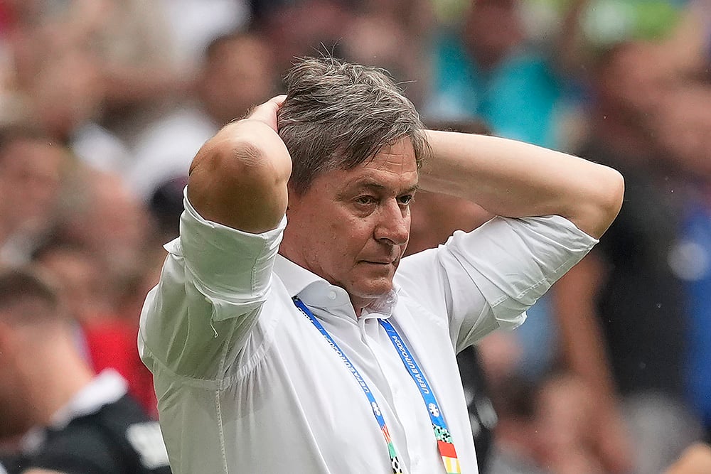 Euro 2024 Soccer Slovenia Serbia photos_7