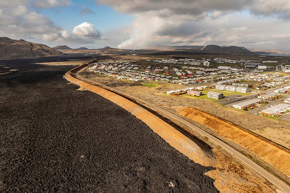 Grindavik volcano eruption photo_4