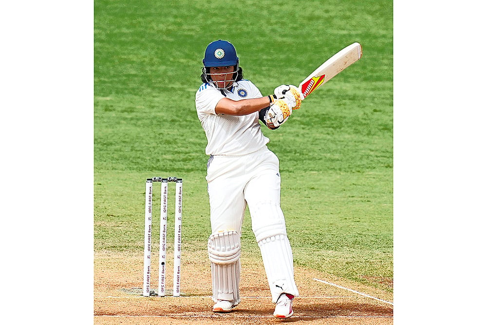 IND-W Vs SA-W Test cricket Day 2 photos_8