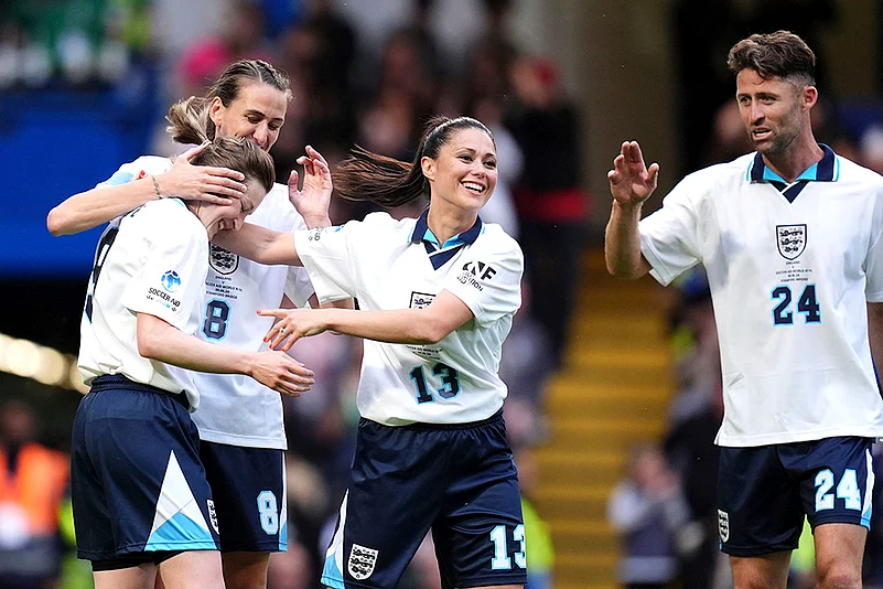 England v Soccer Aid World XI FC Photo_9