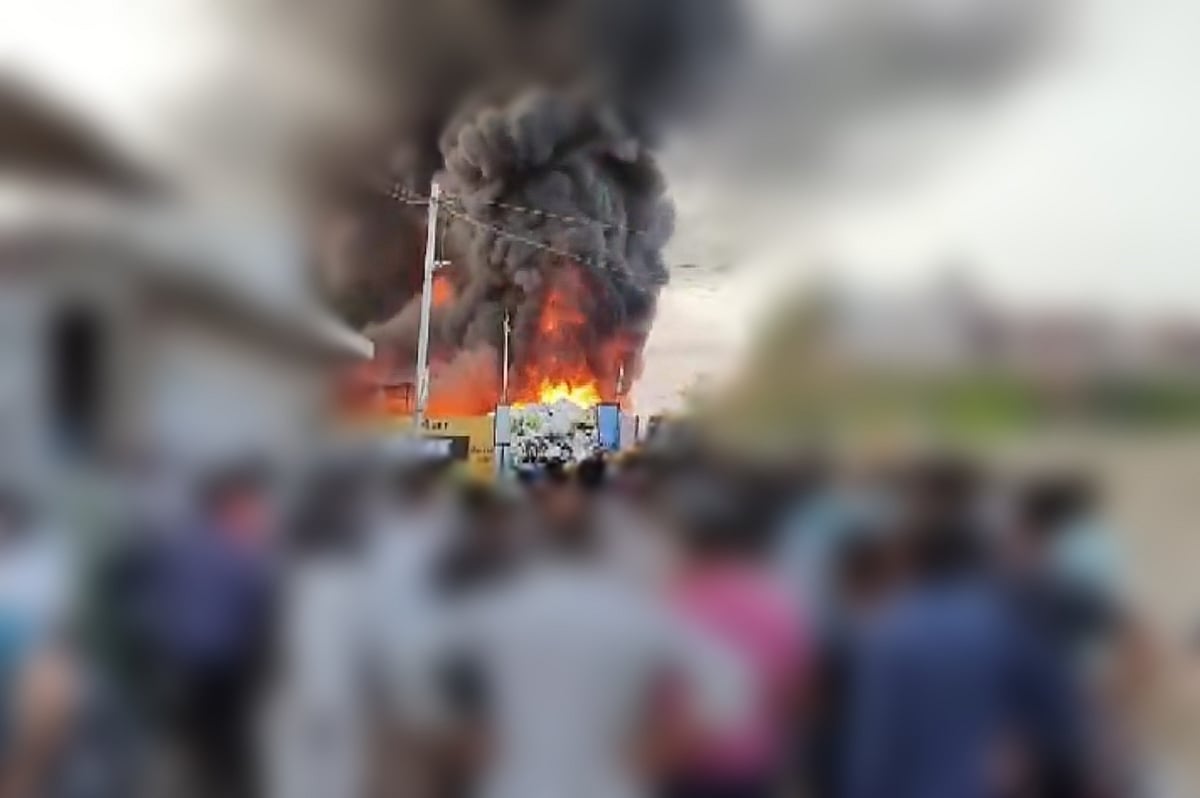 PTI image for representation : A Delhi Fire Services (DFS) official said the department was informed about the fire around 3.30 am and two fire tenders were sent to the spot.