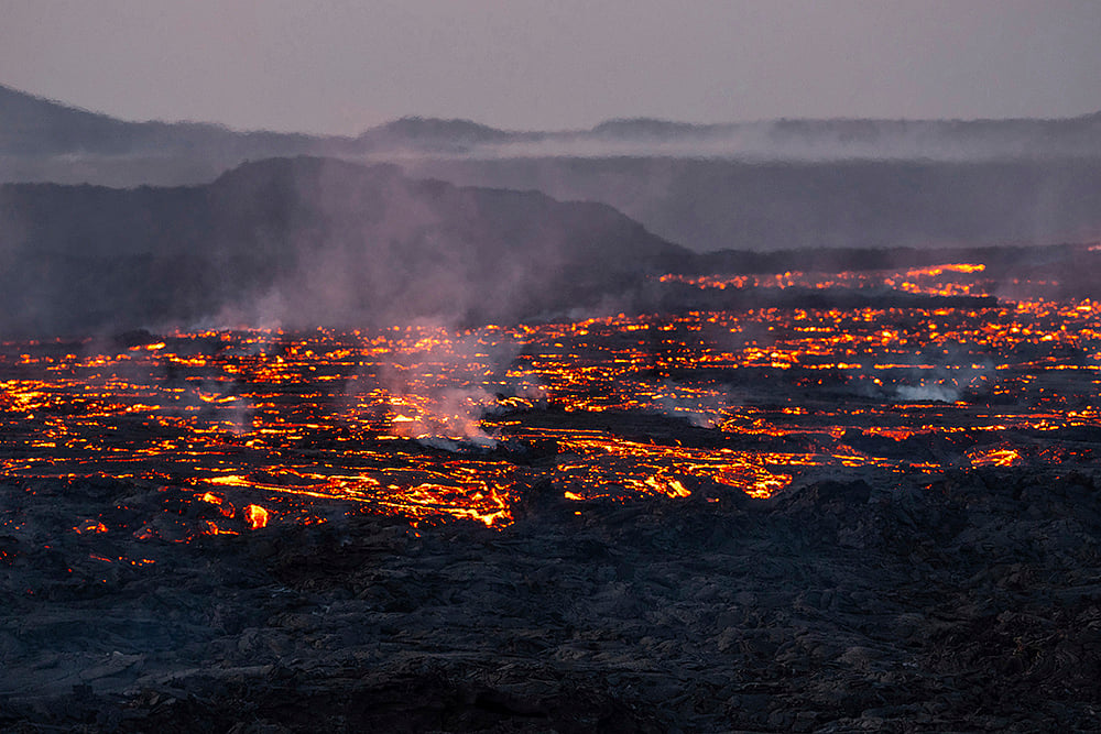 Iceland Grindavik volcano eruption photos_8