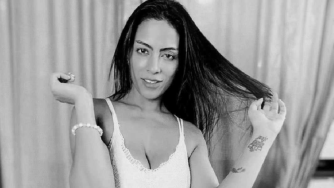 Instagram : Noor Malabika Das