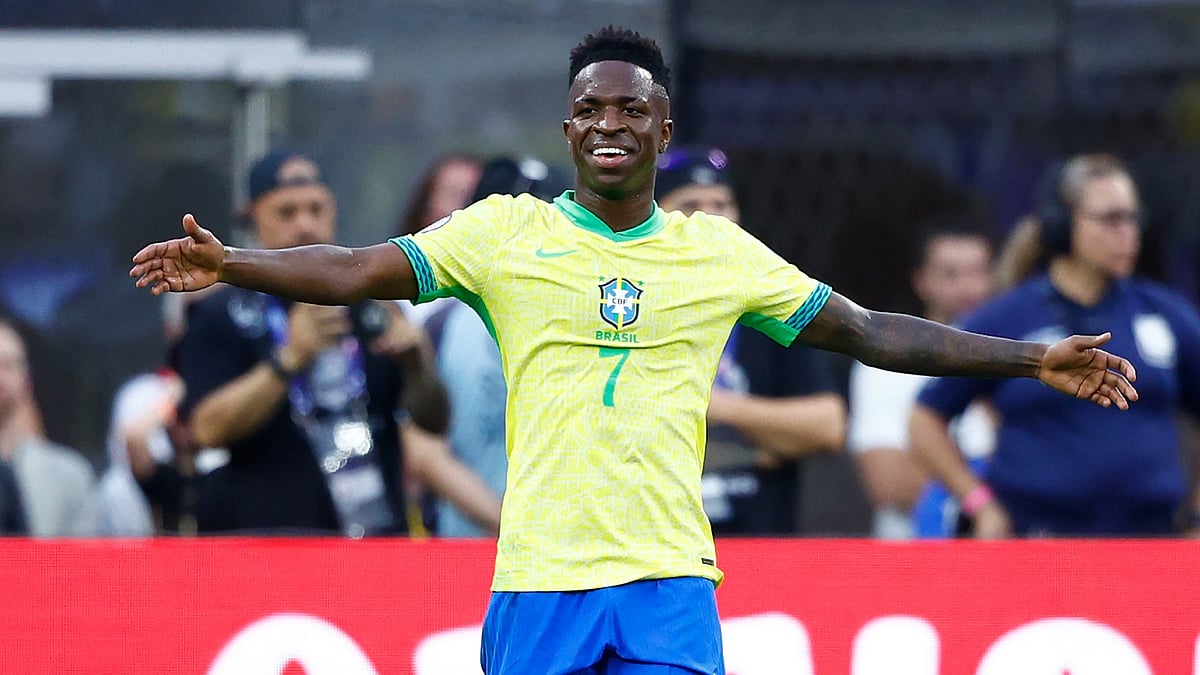 Vinicius scored twice against Paraguay