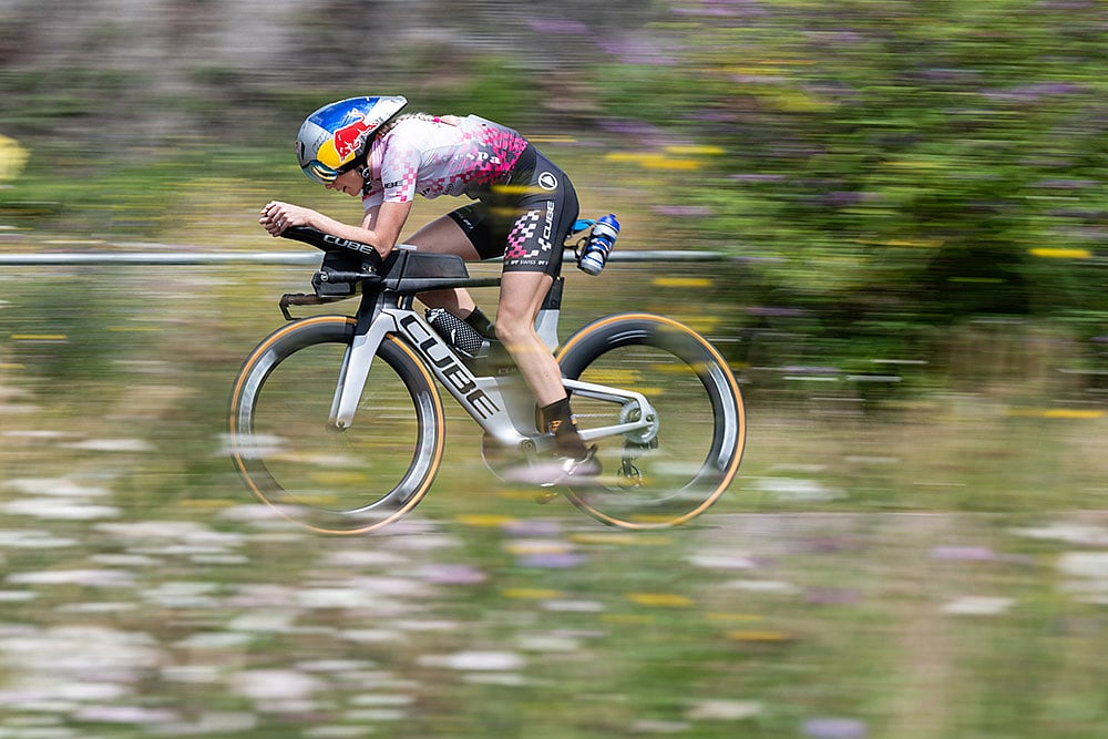 Triathlon athlete Lucy Charles-Barclay Photo_3