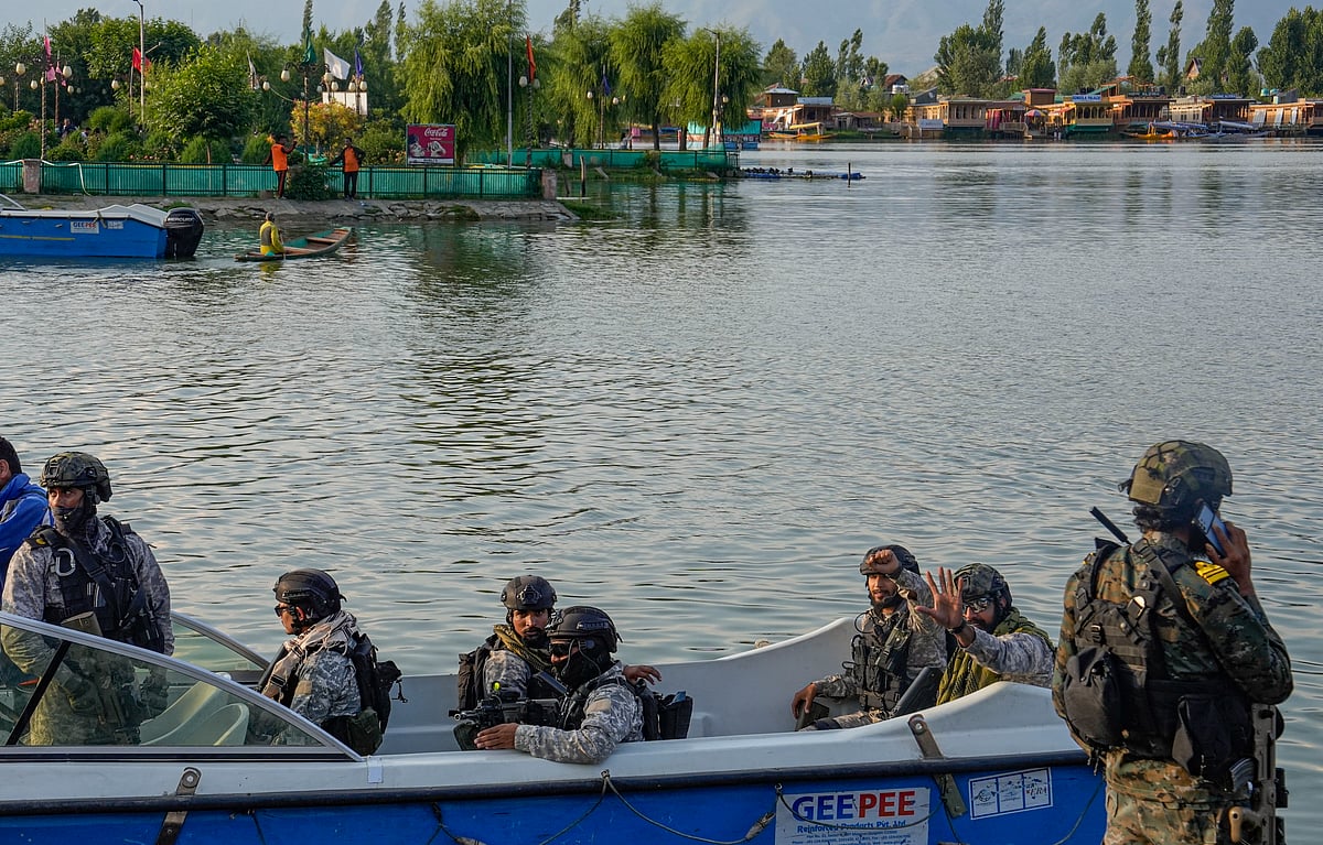 Security tightened in Srinagar for Yoga Day events |