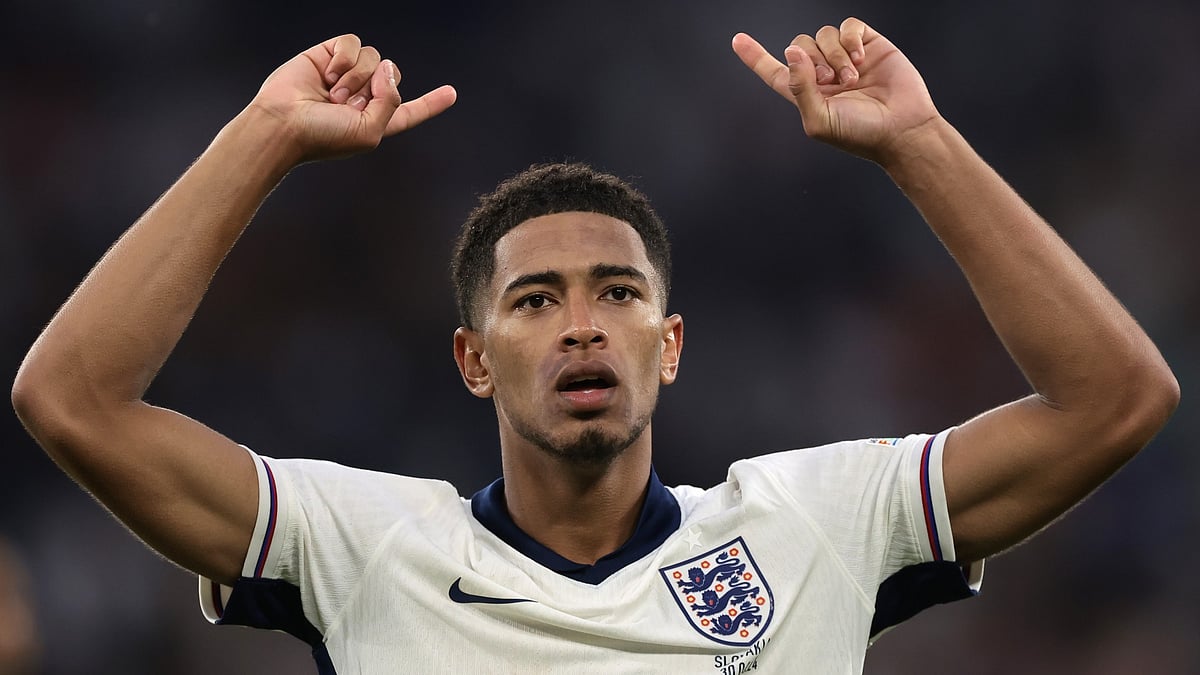 Jude Bellingham celebrates England reaching the Euro 2024 quarter-finals - null