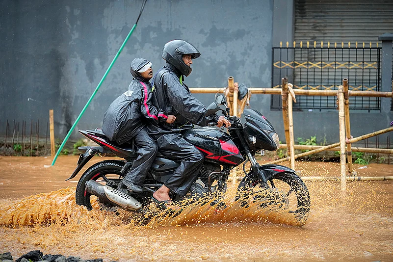 Assam Monsoon Rains Photos_8
