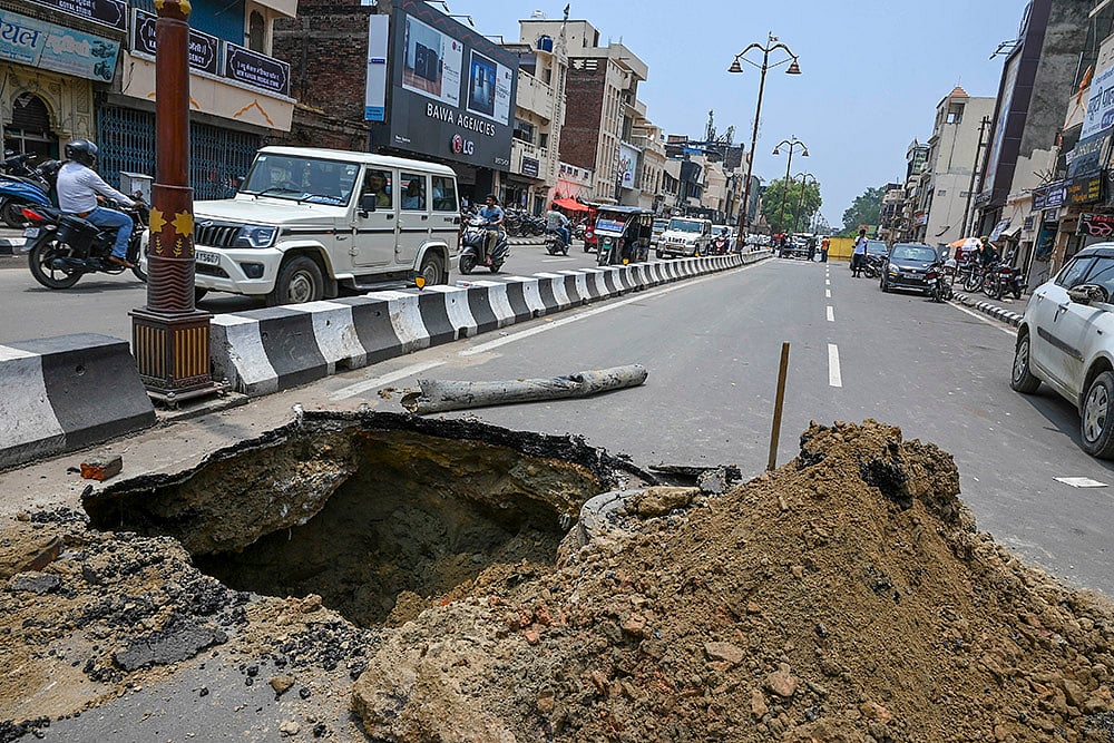 Road caved-in in Ayodhya