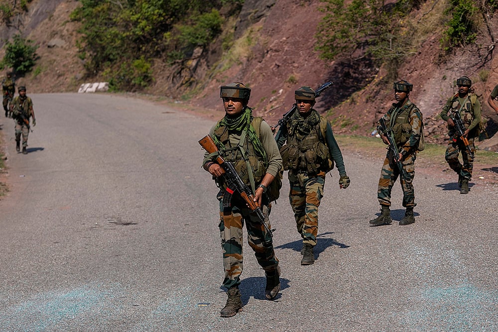 Kashmir Militant Attack Photo_8
