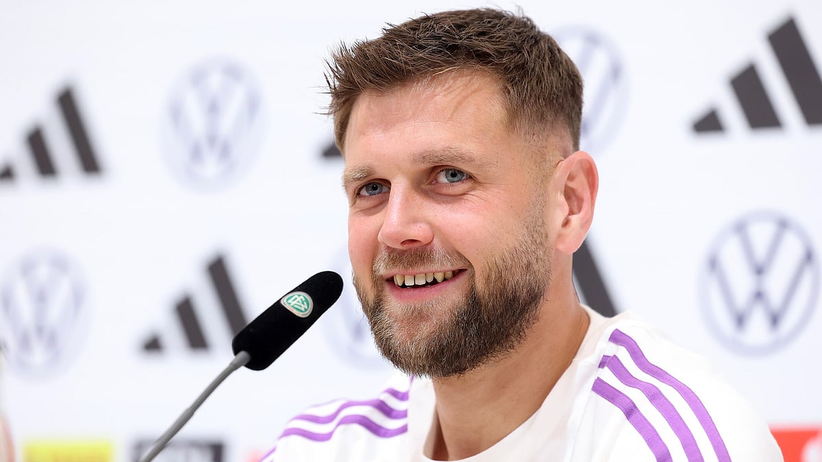 Fullkrug addresses the media