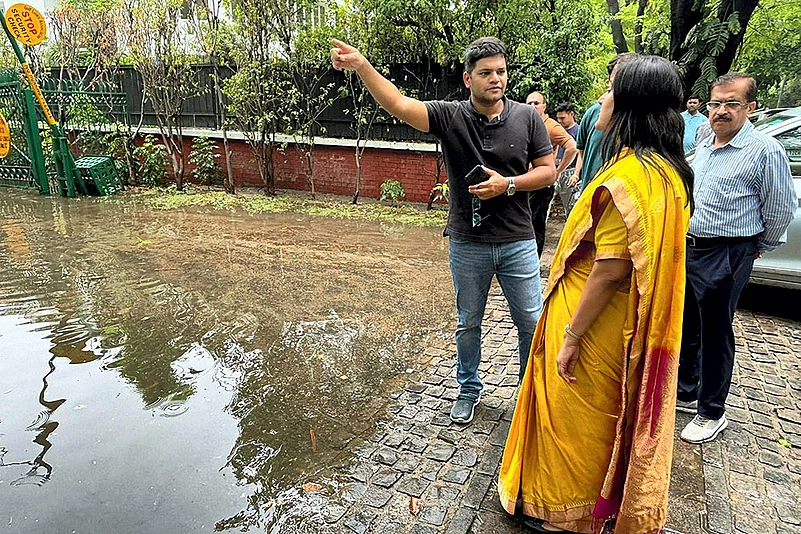 BJP MP Bansuri Swaraj inspects the waterlogged area