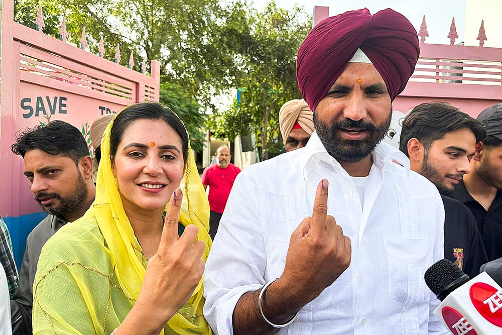 2024 LS Polls Last Phase Voting photo_11