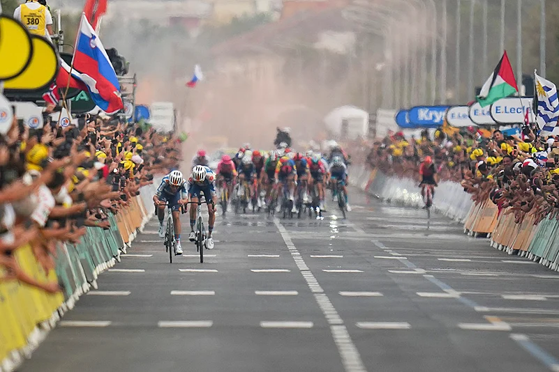 2024 Cycling Tour de France stage 1 photo_6