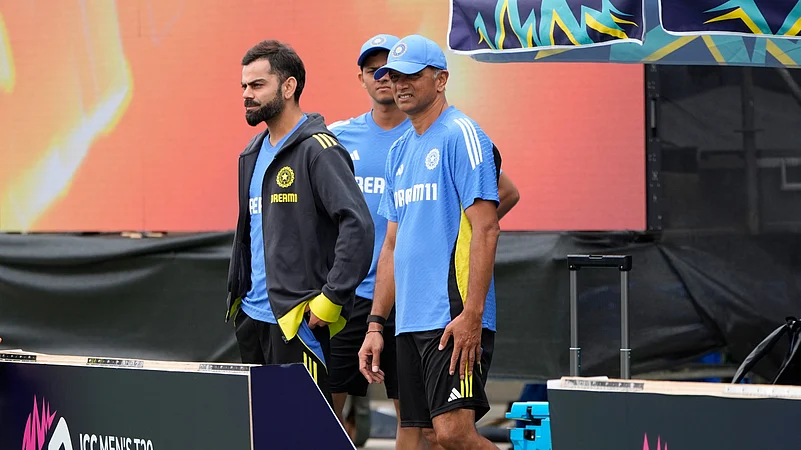 Virat Kohli and Rahul Dravid. AP PTI