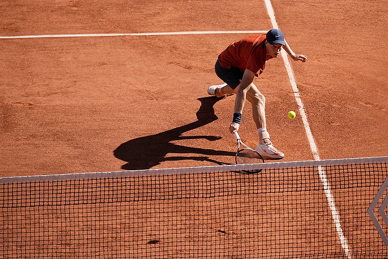 2024 French Open Tennis Semi-Final Jannik Sinner Photo_1