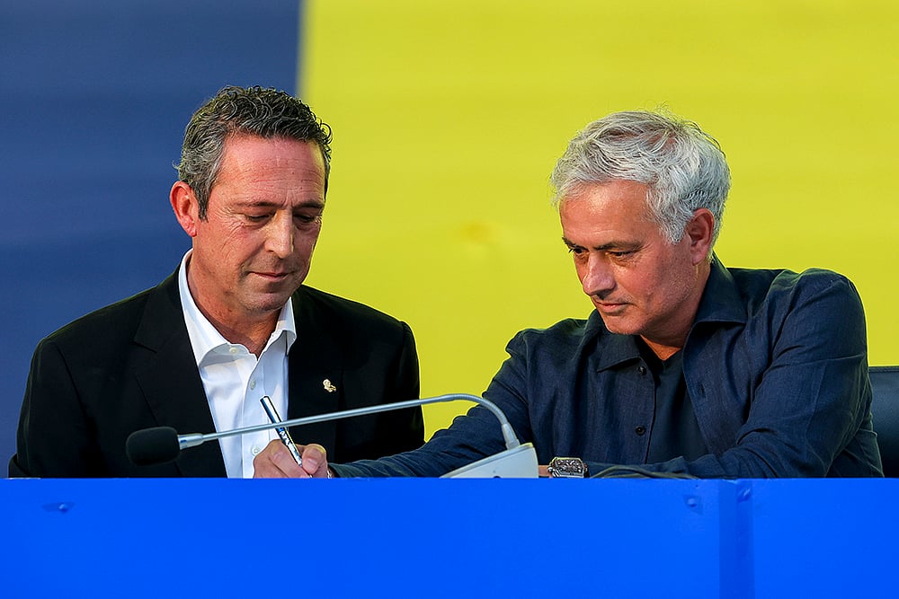 Fenerbahce new coach Jose Mourinho photo_5