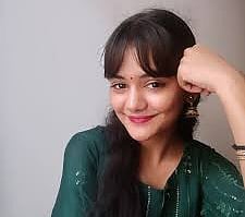 X : Zaara Warsi