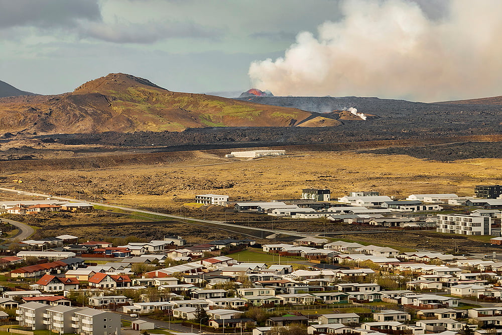 Grindavik volcano eruption photo_5