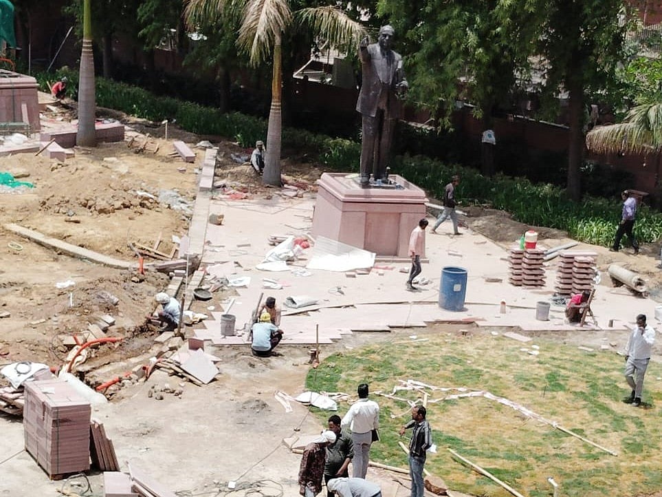 X/Jairam Ramesh : The statues are said to have been relocated to a lawn near the old building as part of a landscaping exercise.

