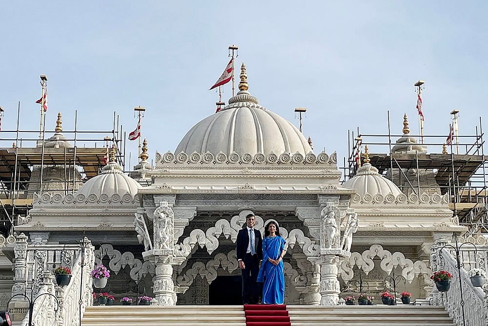 Rishi Sunak and wife Akshata Murty at BAPS Swaminarayan Mandir in London