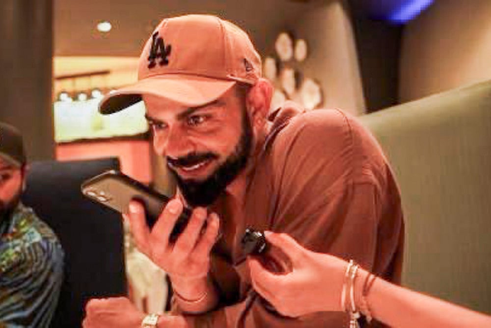 PM Modi speaks to  Virat Kohli 
