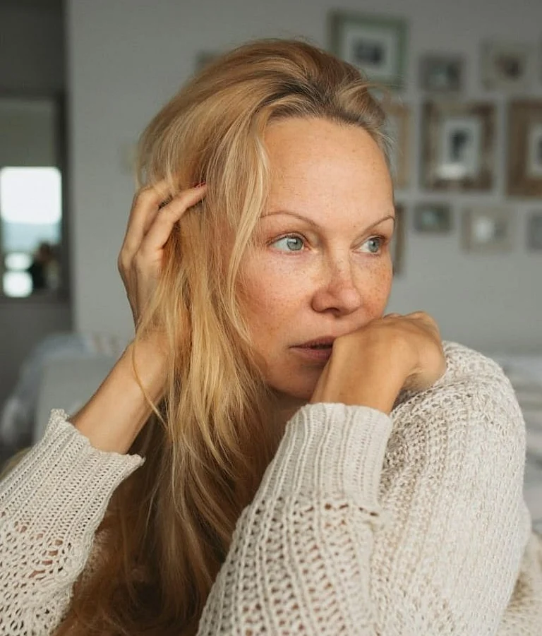 Pamela Anderson - Instagram