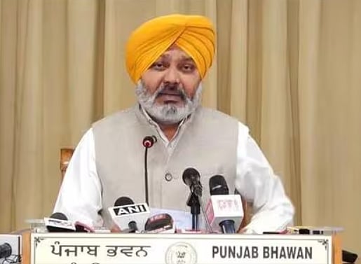 PTI : Punjab Gives In-Principle Nod To Implement 6th Pay Commission |