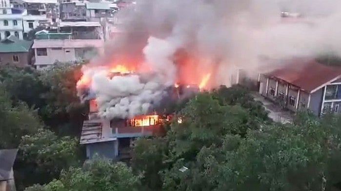 X Screengrab : Major Fire Breaks Out Near Manipur CM Biren Singh's Bungalow |