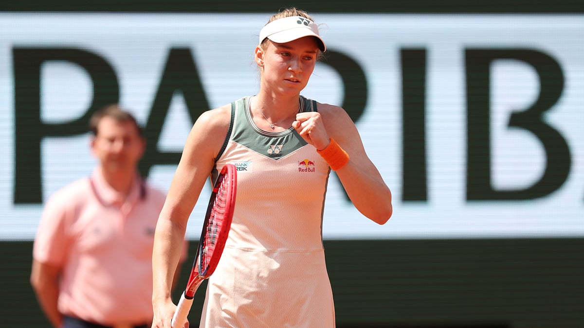Elena Rybakina is into the last eight at Roland Garros.