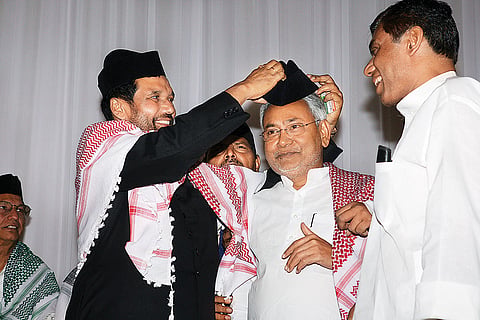 Nitish Kumar with Ram Vilas Paswan